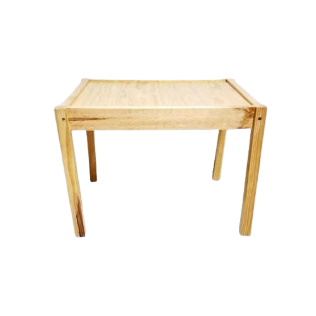 Mesa con sillas infantil